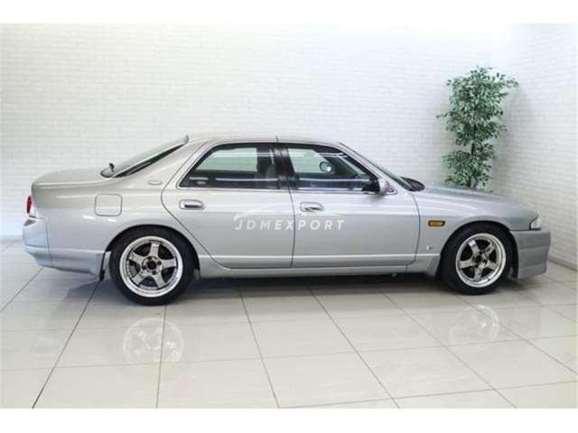 Nissan Skyline 1998 thumbnail 4