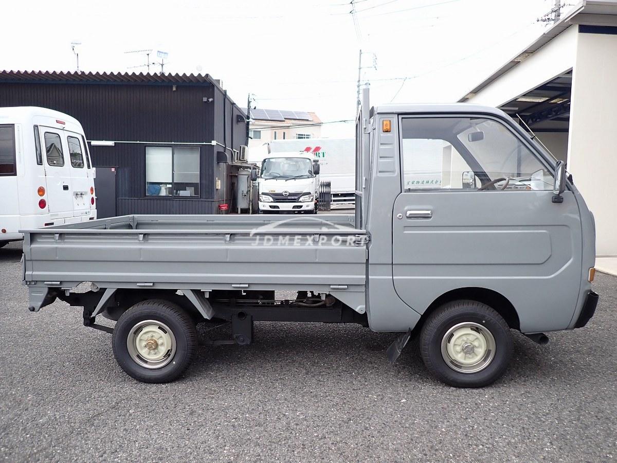 Mitsubishi Others 1984 thumbnail 6