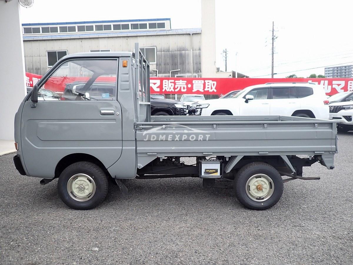 Mitsubishi Others 1984 thumbnail 2