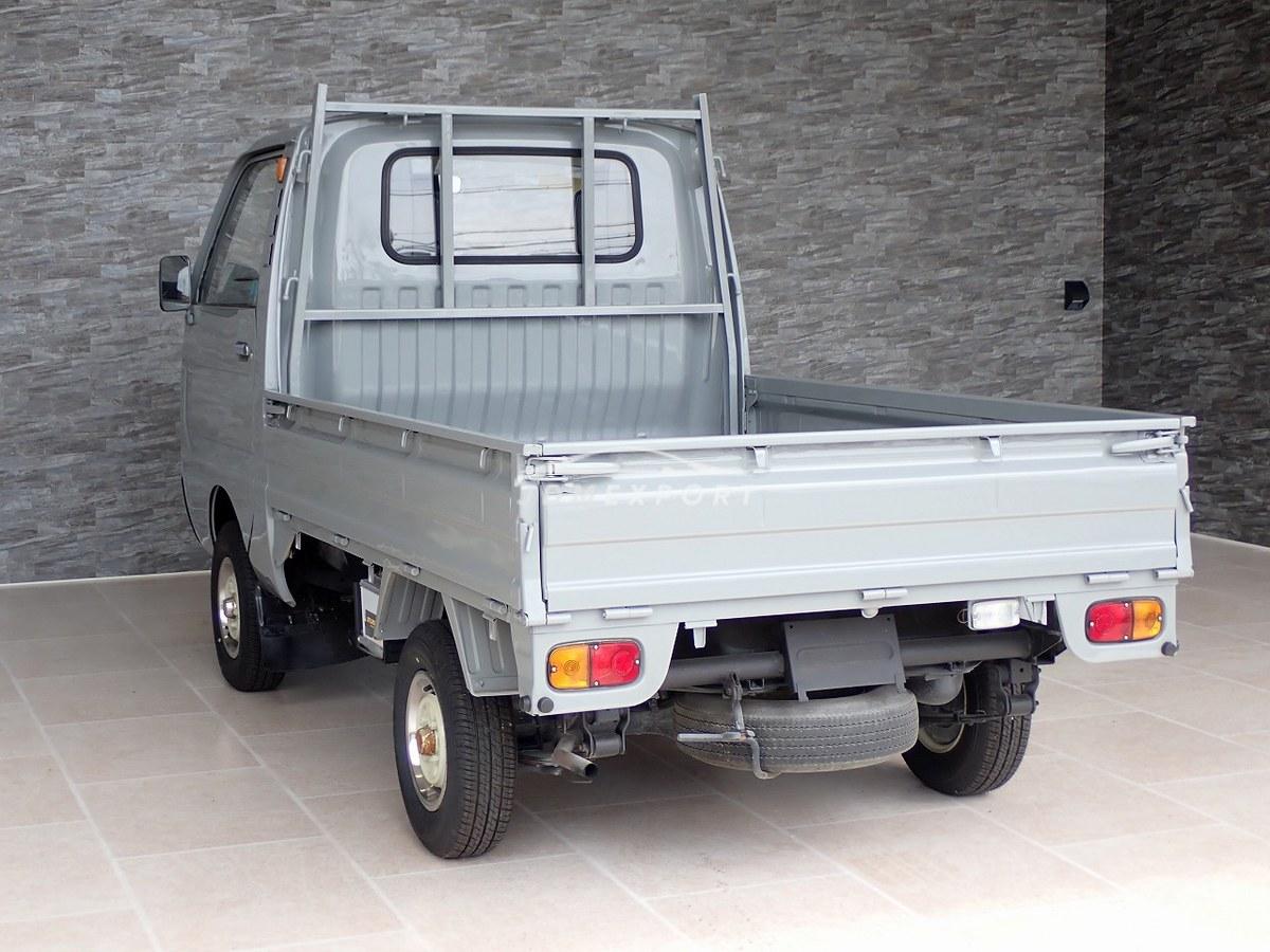 Mitsubishi Others 1984 thumbnail 3