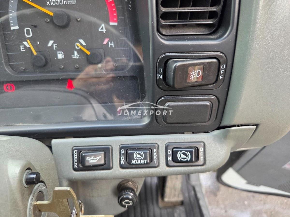 Mitsubishi Fuso Canter 2000 thumbnail 14