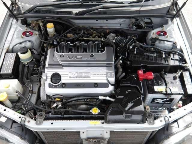 Nissan Cefiro 2000 thumbnail 13