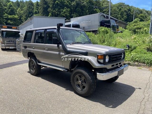 Toyota Land Cruiser 2001 thumbnail 5