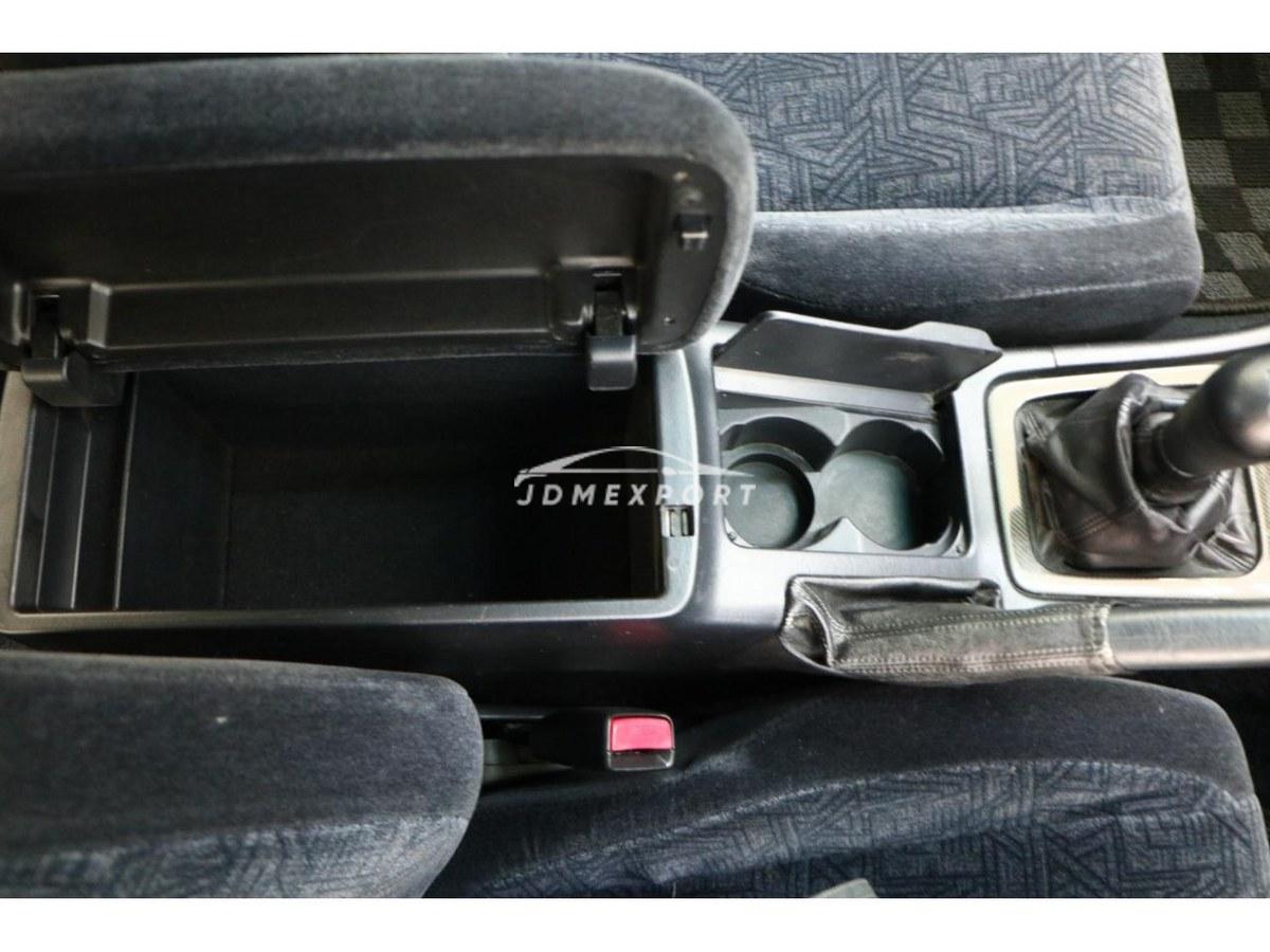 Toyota Chaser 2000 thumbnail 60