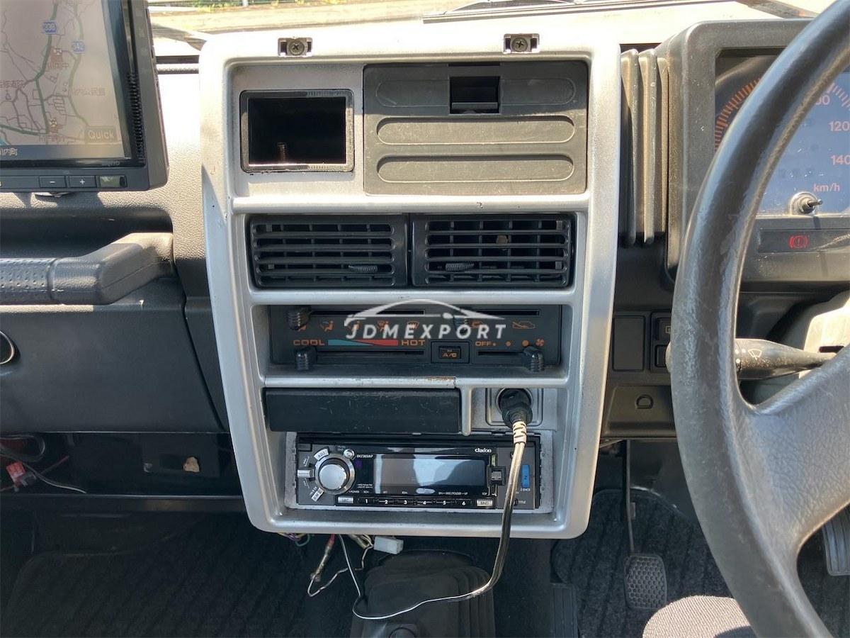 Suzuki Jimny 1992 thumbnail 51