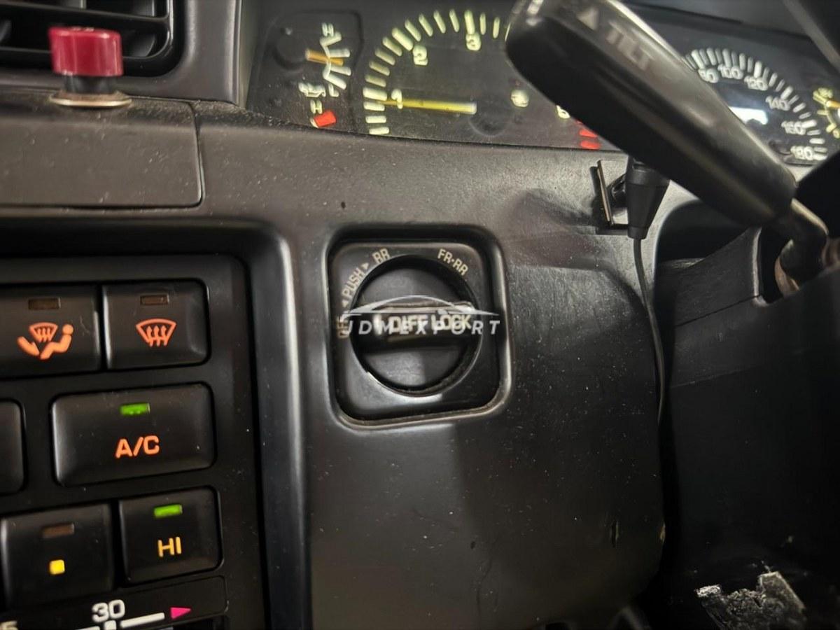 Toyota Land Cruiser 80 1994 thumbnail 28