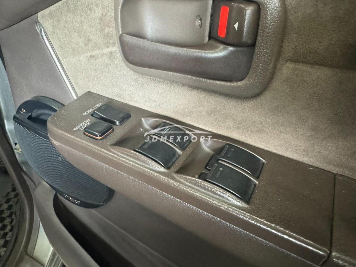 Toyota Land Cruiser 80 1994 thumbnail 24