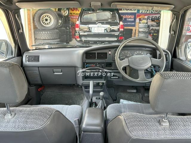 Toyota Hilux Pick Up 1997 thumbnail 9