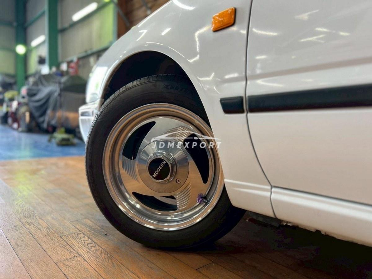 Nissan Avenir 1992 thumbnail 45