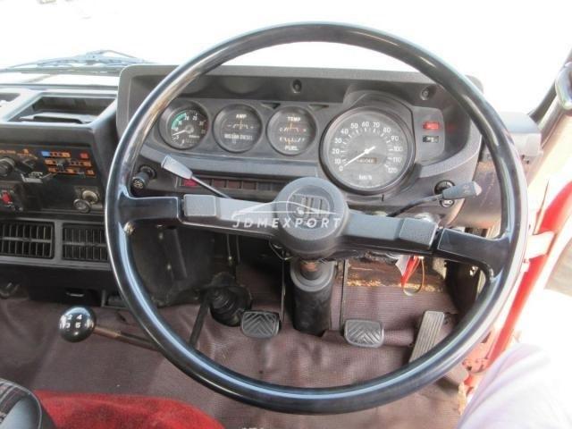 Nissan Diesel UD Condor 1982 thumbnail 10