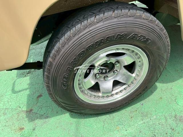Toyota Land Cruiser 40 1981 thumbnail 70