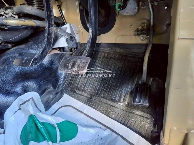 Toyota Land Cruiser 40 1981 thumbnail 63