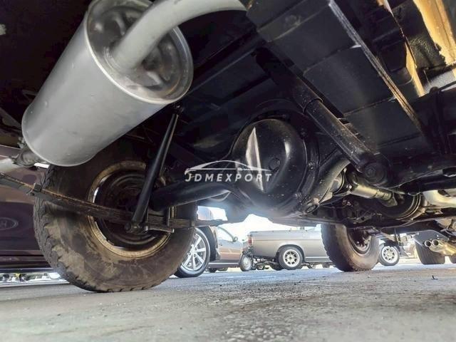 Toyota Land Cruiser 40 1981 thumbnail 39