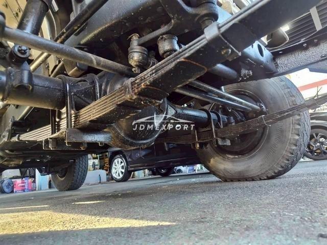 Toyota Land Cruiser 40 1981 thumbnail 38