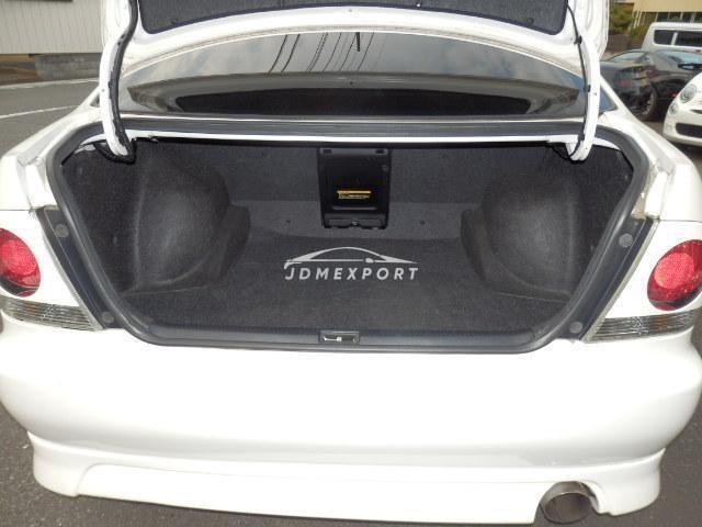Toyota Altezza 2000 thumbnail 8
