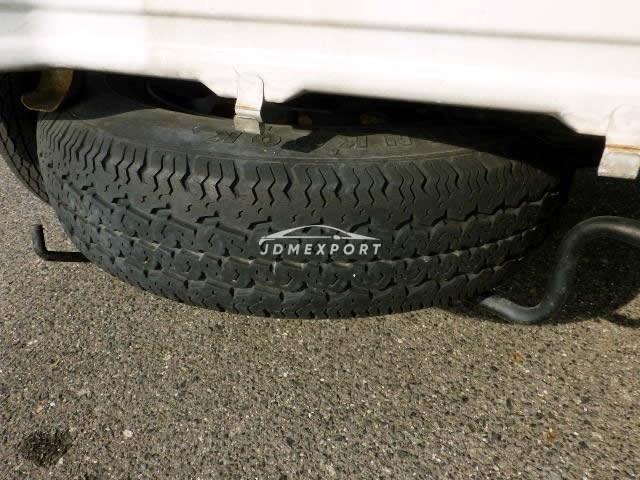 Daihatsu Hijet Truck 2000 thumbnail 21