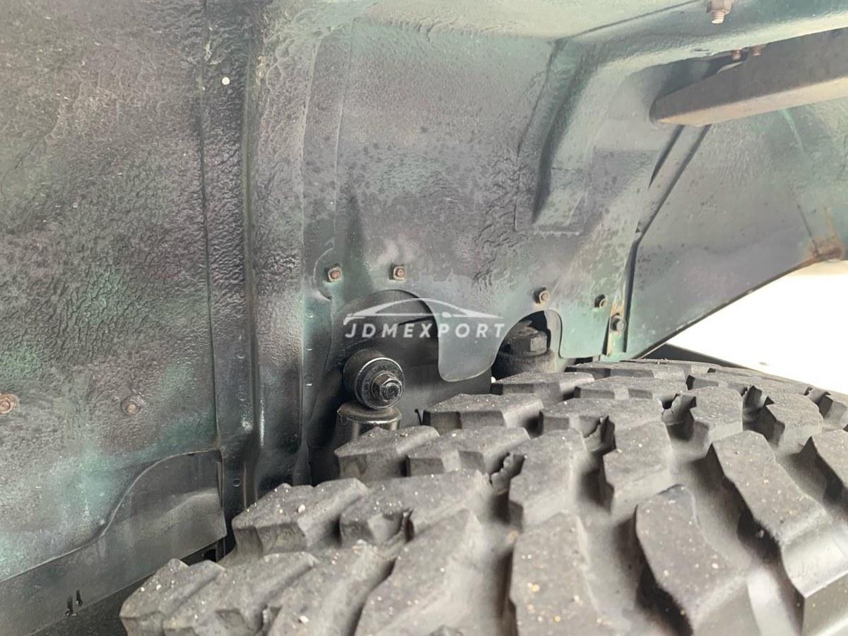 Mitsubishi Jeep 1990 thumbnail 18