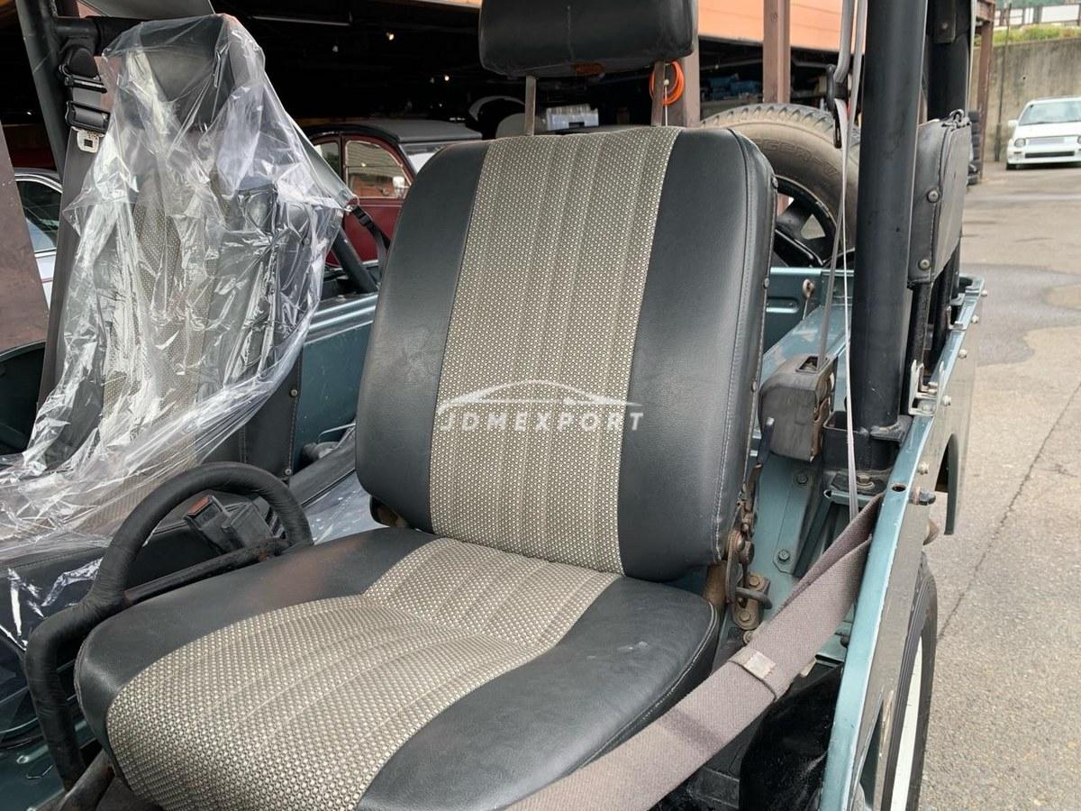 Mitsubishi Jeep 1990 thumbnail 11