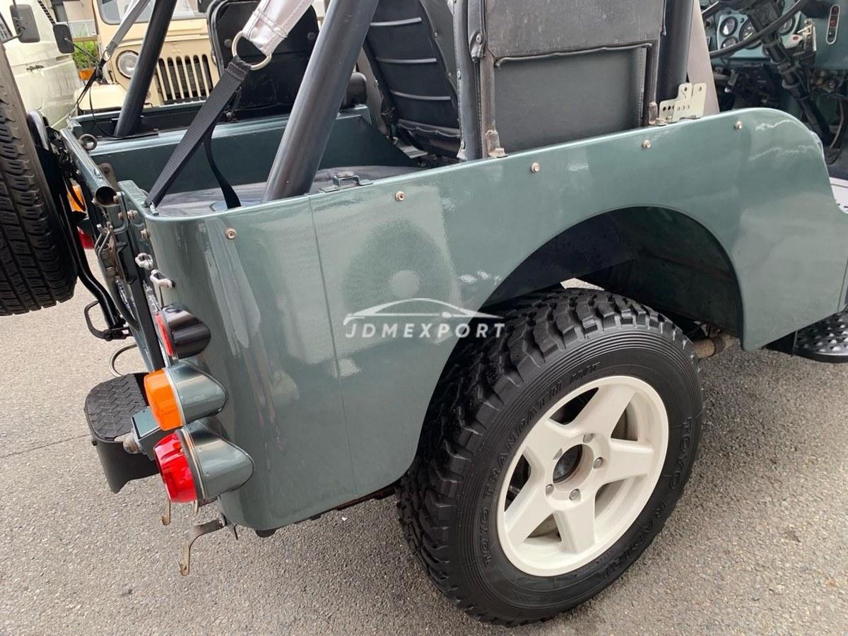 Mitsubishi Jeep 1990 thumbnail 15