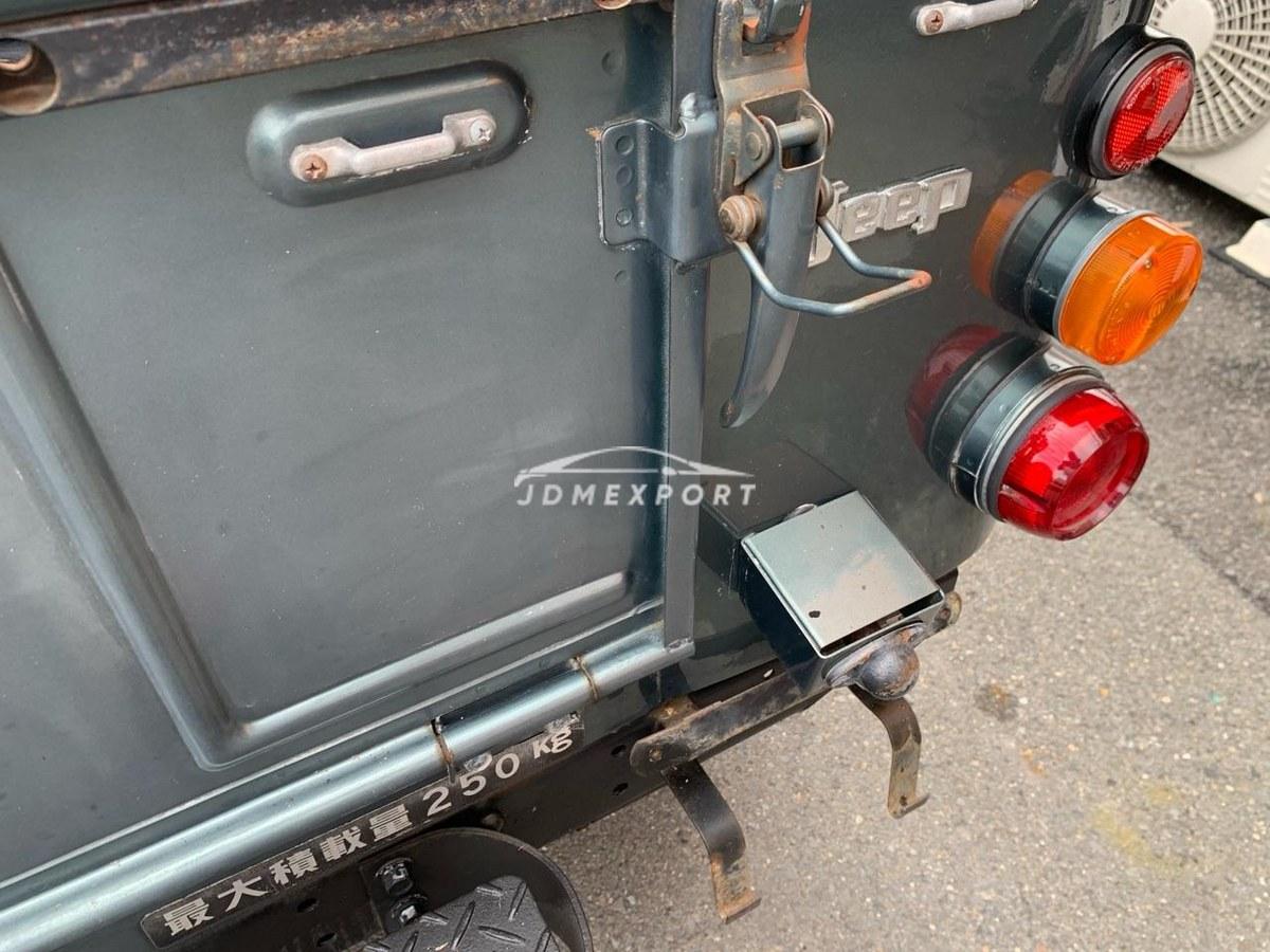 Mitsubishi Jeep 1990 thumbnail 34