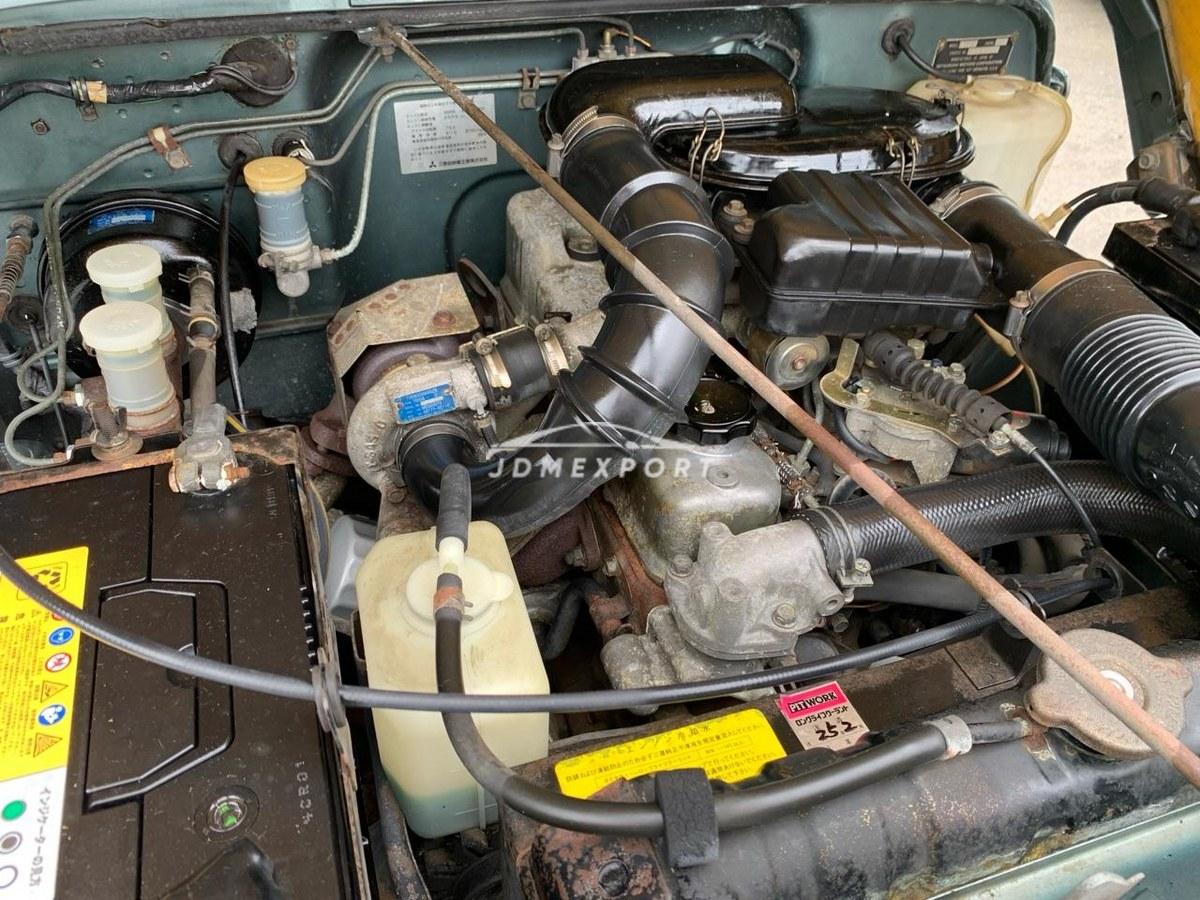 Mitsubishi Jeep 1990 thumbnail 29