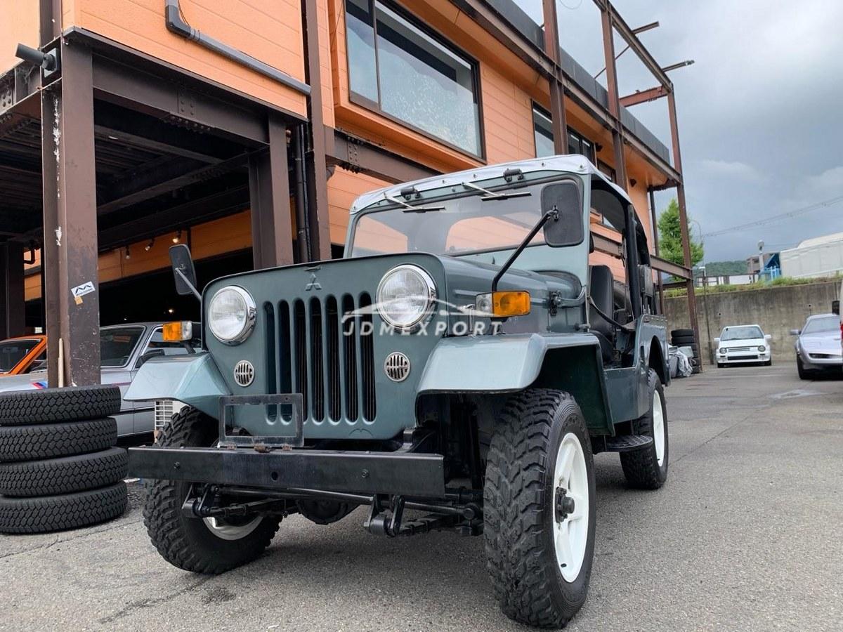 Mitsubishi Jeep 1990 thumbnail 2