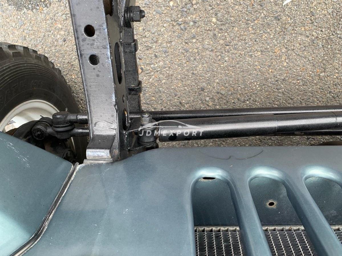 Mitsubishi Jeep 1990 thumbnail 3