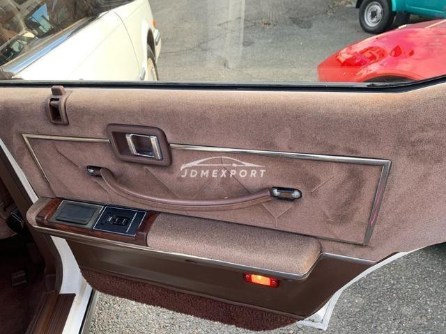 Nissan Gloria Van 1986 thumbnail 18