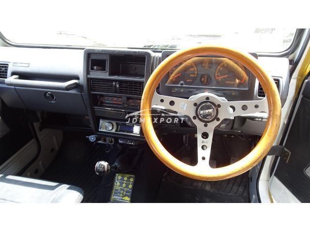 Suzuki Jimny 1990 thumbnail 15