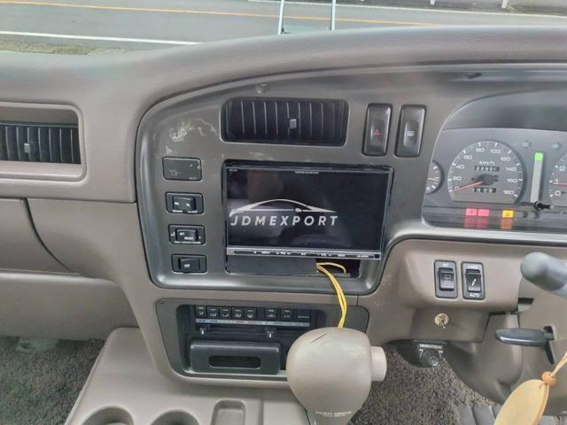 Nissan Caravan Coach 1994 thumbnail 14