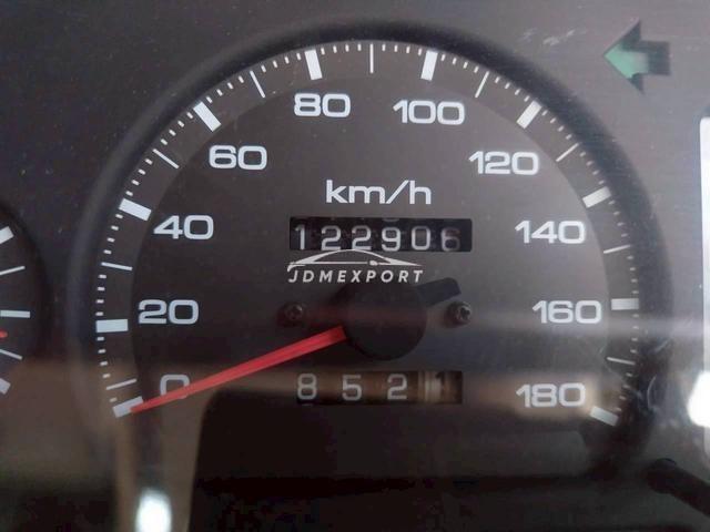 Nissan Caravan Coach 1994 thumbnail 17