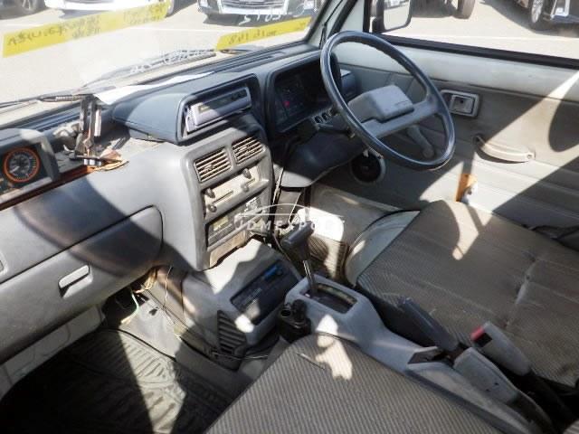 Daihatsu Hijet Truck 1993 thumbnail 11