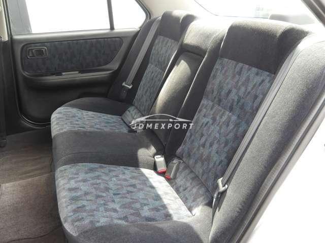 Nissan Bluebird 1996 thumbnail 17