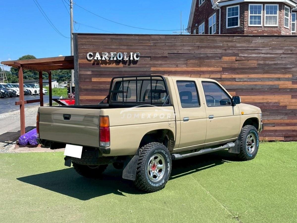 Nissan Datsun Pickup 1994 thumbnail 7
