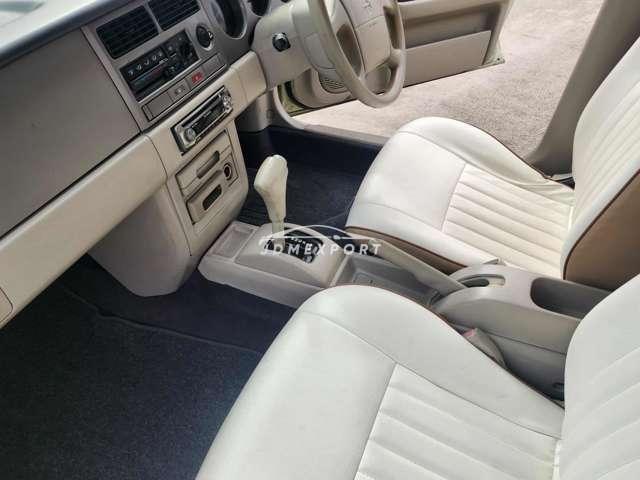 Nissan Rasheen 1996 thumbnail 14