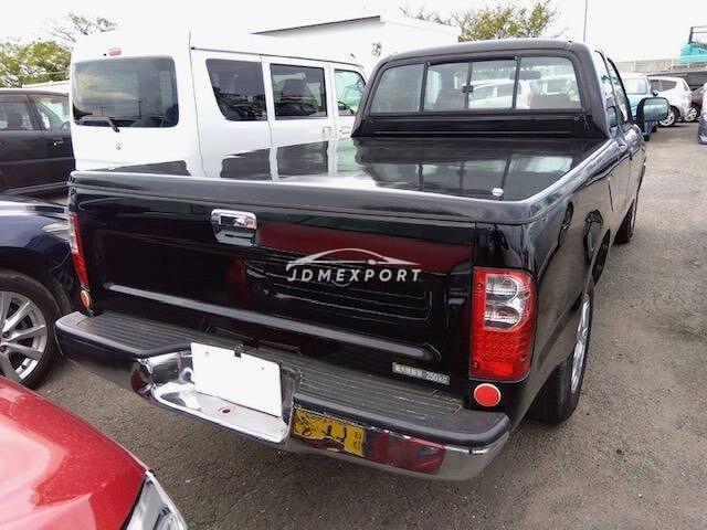 Toyota Hilux Sports Pick Up 2000 thumbnail 5