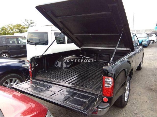Toyota Hilux Sports Pick Up 2000 thumbnail 6