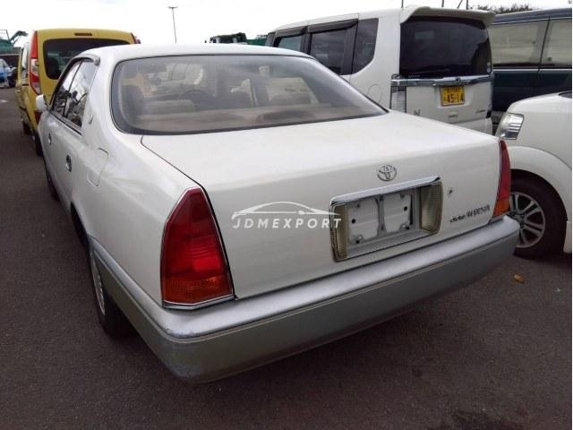 Toyota Crown Majesta 1996 thumbnail 2