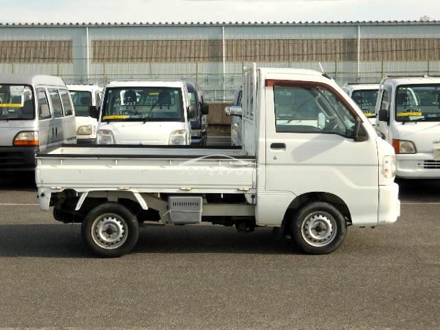 Daihatsu Hijet Truck 1999 thumbnail 4