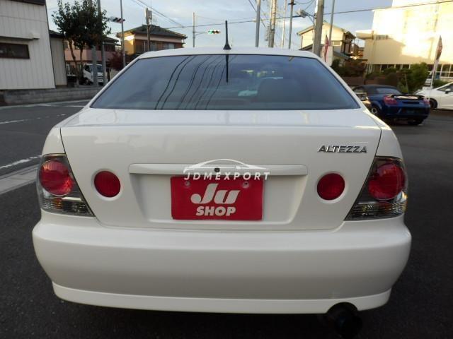 Toyota Altezza 2001 thumbnail 9