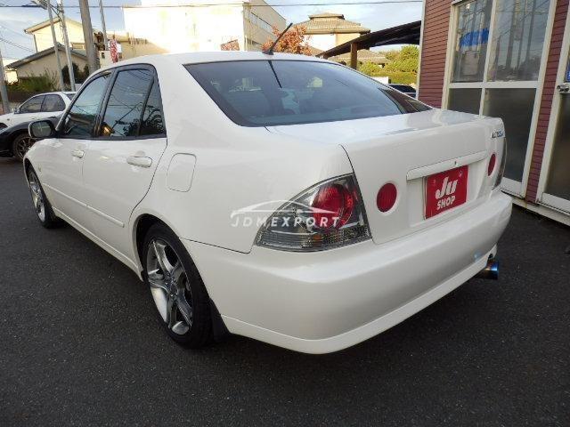 Toyota Altezza 2001 thumbnail 2