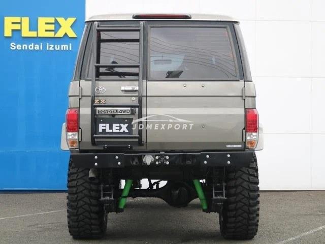Toyota Land Cruiser 1998 thumbnail 10