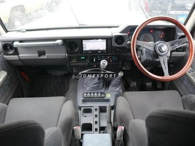 Toyota Land Cruiser 1998 thumbnail 38