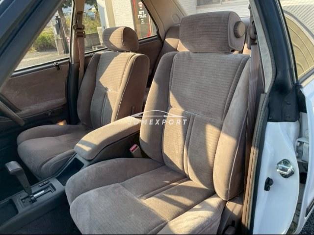Toyota Crown 1989 thumbnail 31