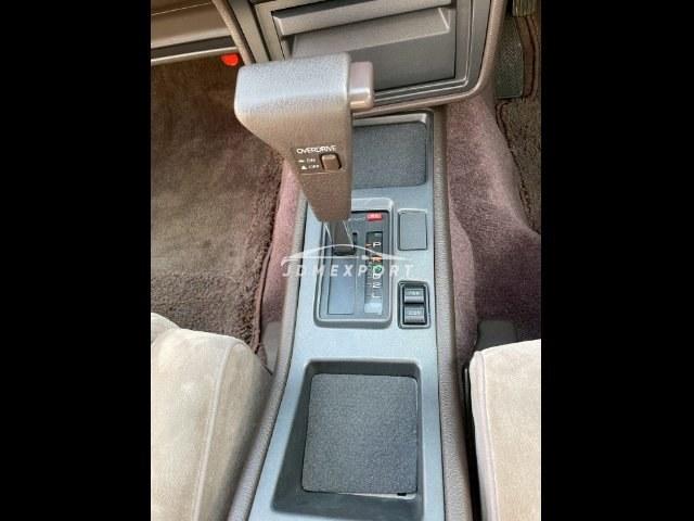Toyota Crown 1989 thumbnail 18