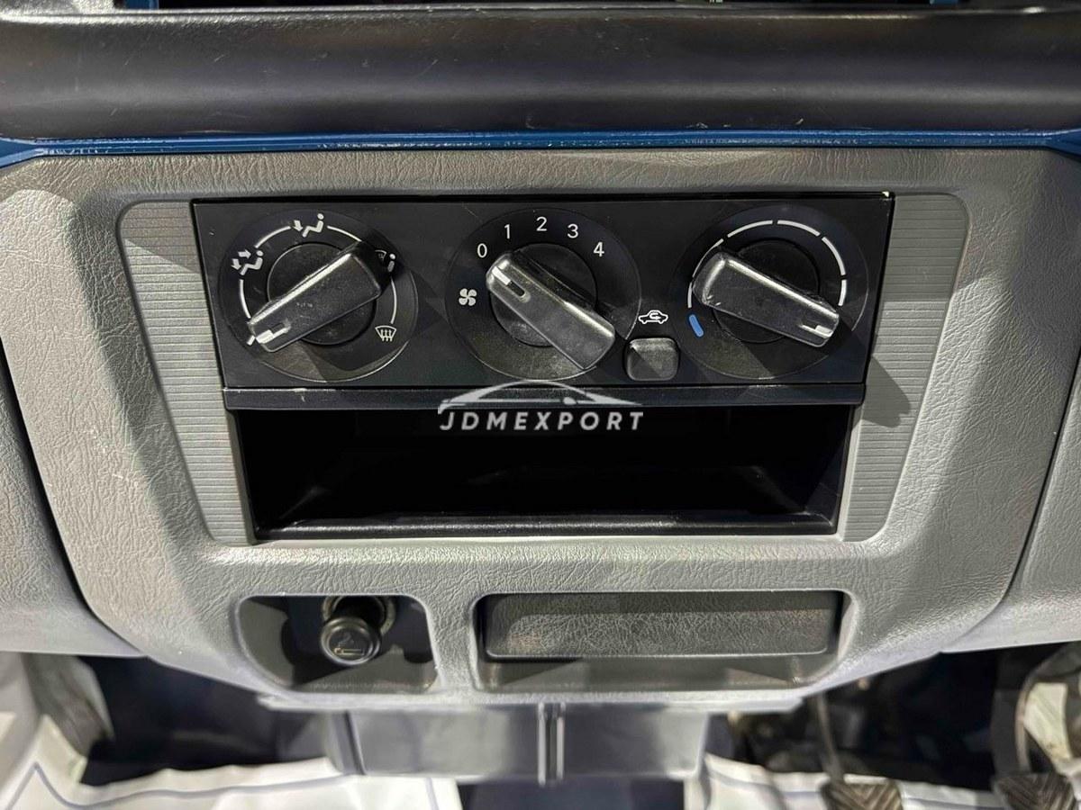 Mitsubishi Minicab Truck 2000 thumbnail 11