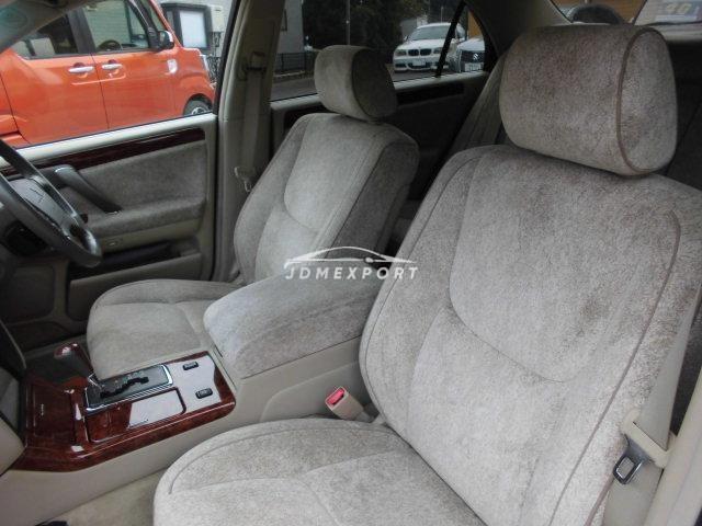 Toyota Crown Majesta 2001 thumbnail 15
