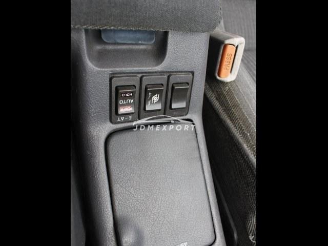 Nissan Leopard 1990 thumbnail 9
