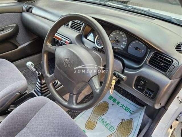 Nissan Sunny 1996 thumbnail 10