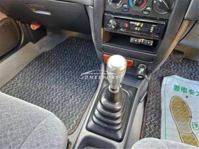 Nissan Sunny 1996 thumbnail 28